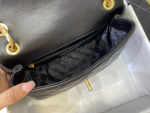 CL FLAP BAG