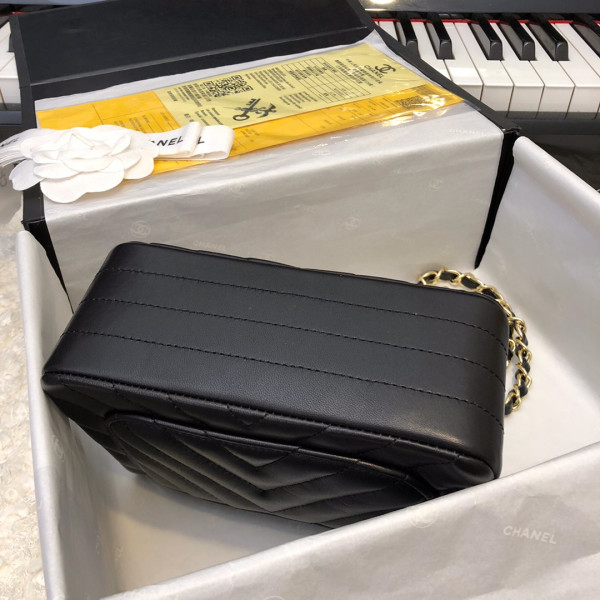 CL FLAP BAG