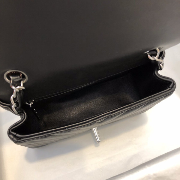 CL FLAP BAG