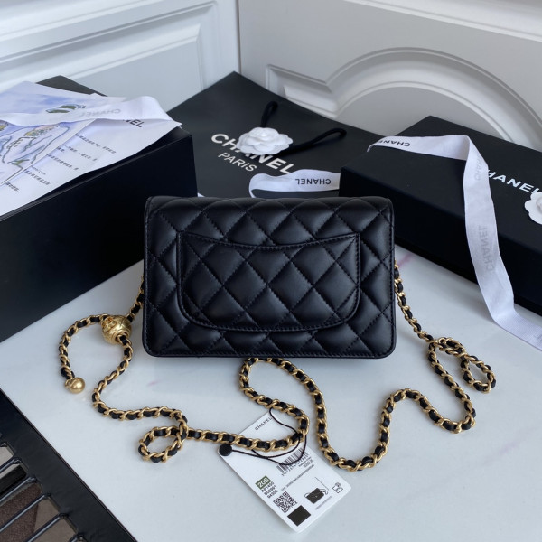 CL CHAIN WALLET