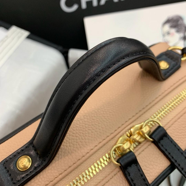 CL VANITY CASE
