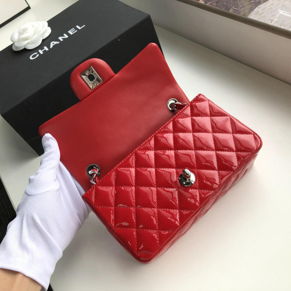 CL FLAP BAG 20CM