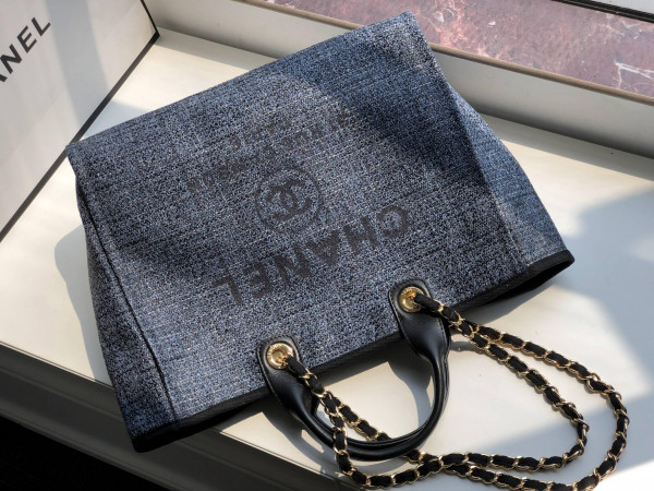 CL TOTE BAG