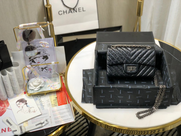 CL FLAP BAG