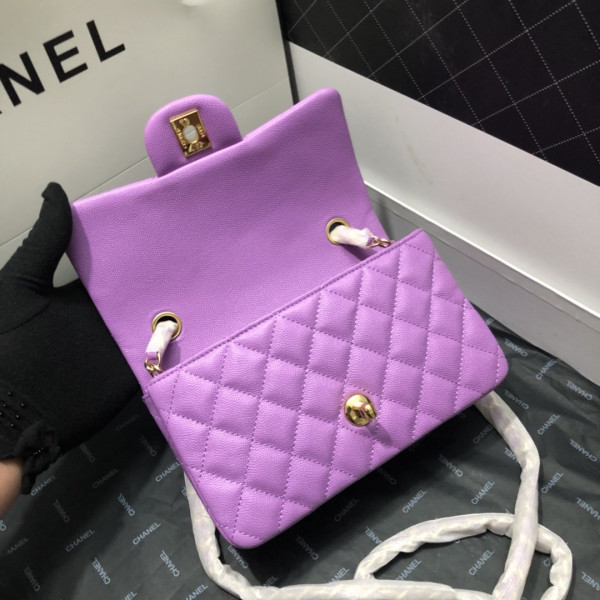 CL FLAP BAG CAVIAR