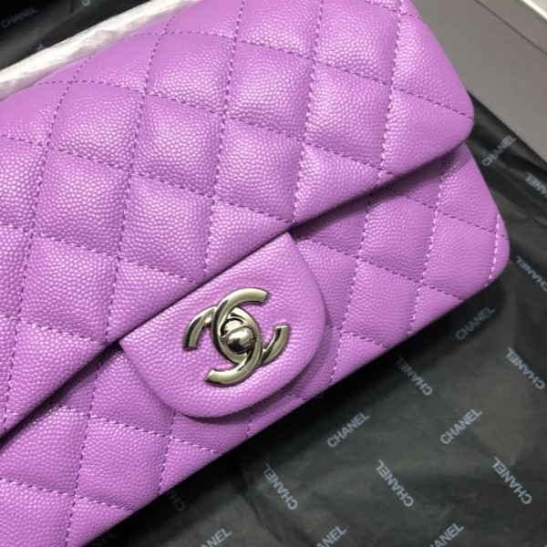 CL FLAP BAG CAVIAR