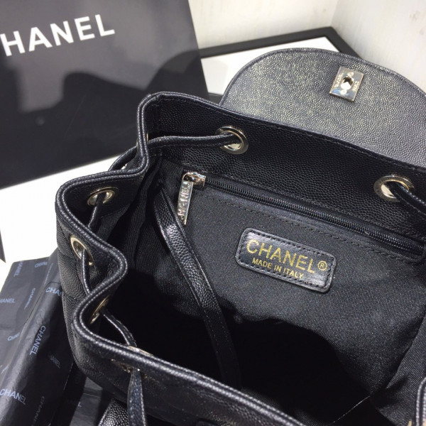 CL BACKPACK IN CAVIAR WITH GOLD HARDWARE