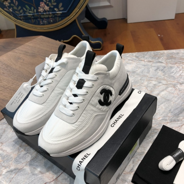CL TRAINERS