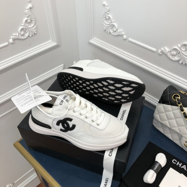 CL TRAINERS