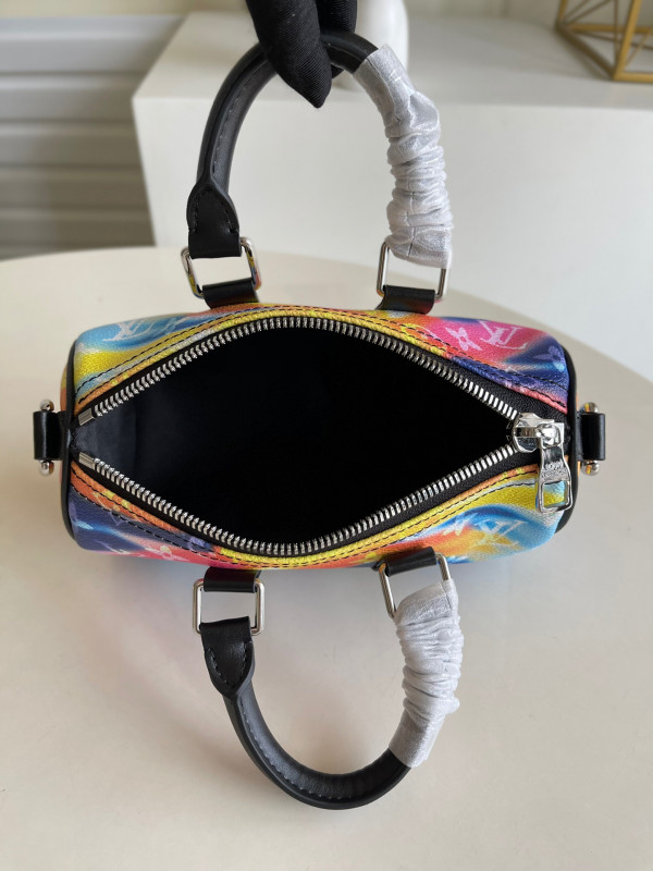 l**is V*t*n keepall xs