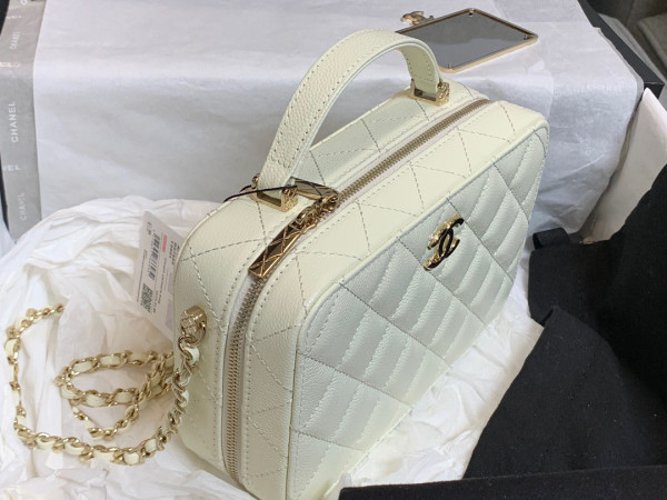 CL VANITY CASE