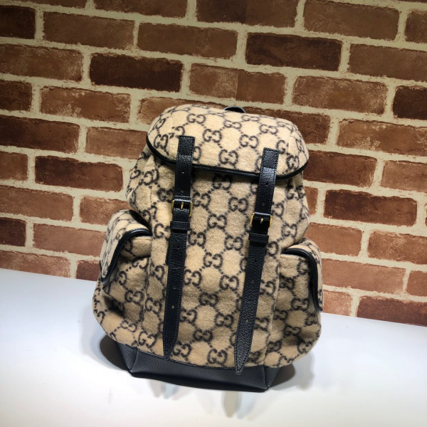 G*u*i backpack
