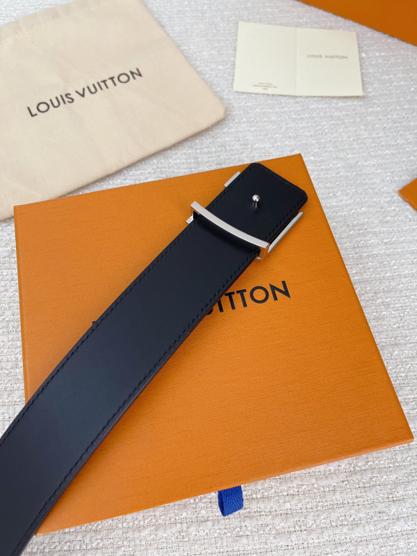 l**is V*t*n belt