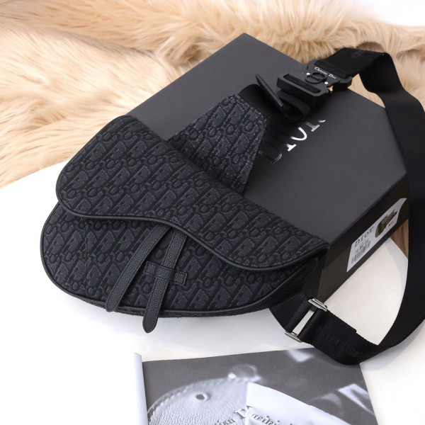 D*or saddle bag