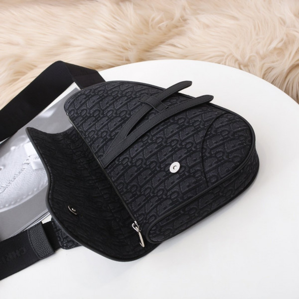 D*or saddle bag