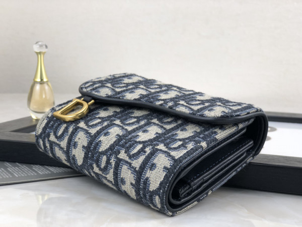 D*or wallet