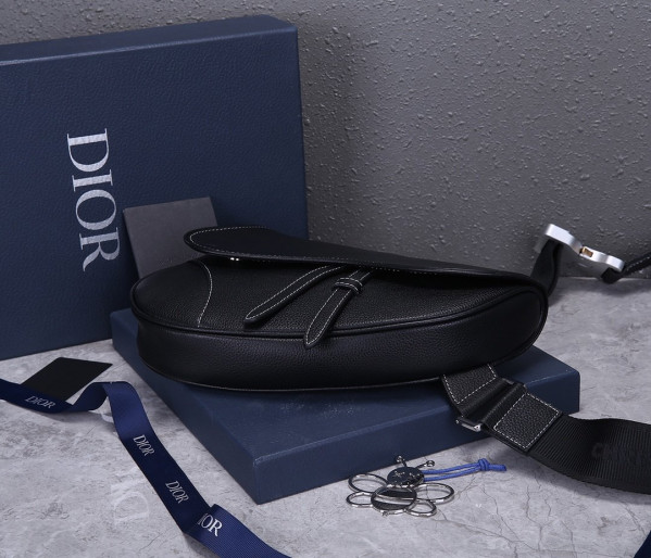 D*or saddle bag