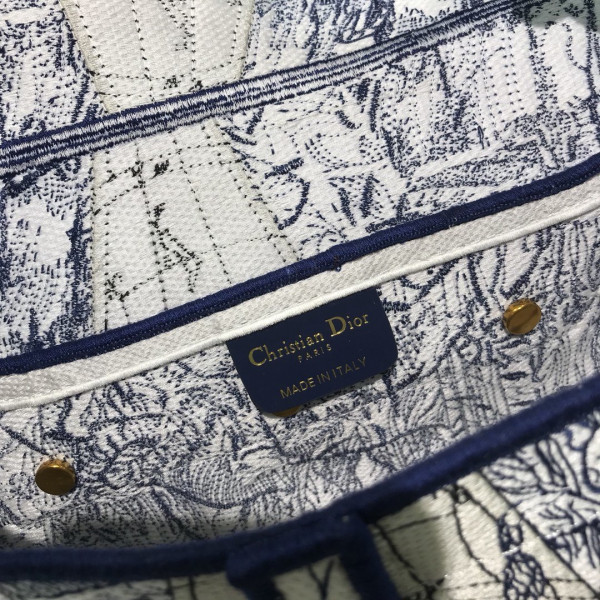 D*or saddle bag