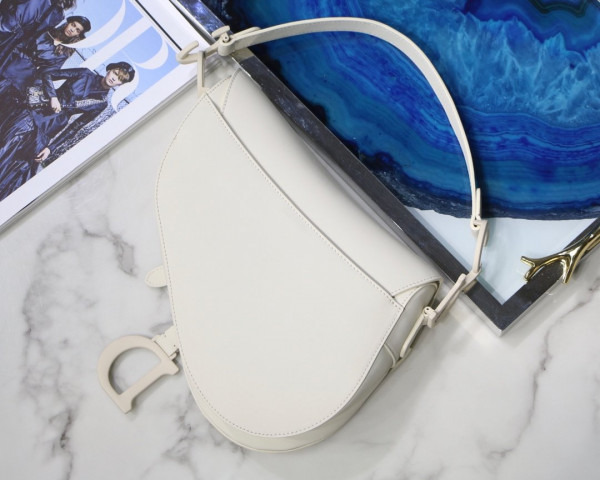 D*or saddle bag