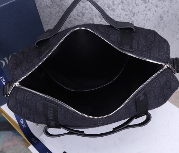 D*or backpack