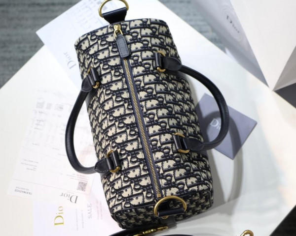 D*or oblique bag