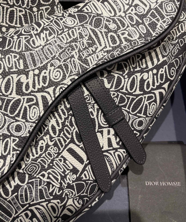 D*or saddle bag