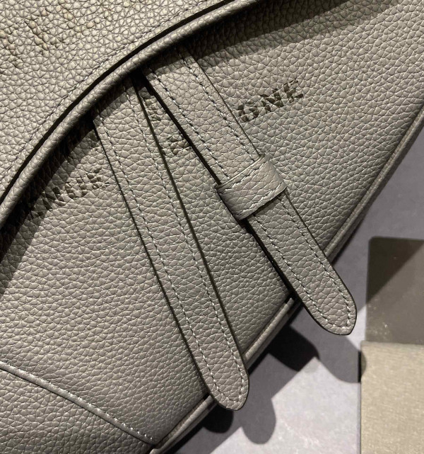 D*or saddle bag