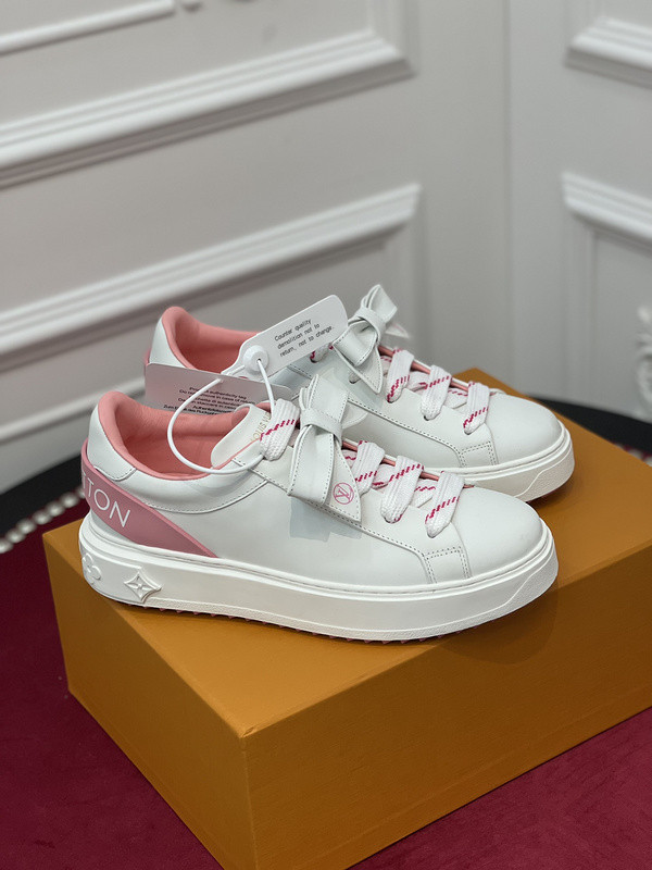 l**is V*t*n time out sneaker