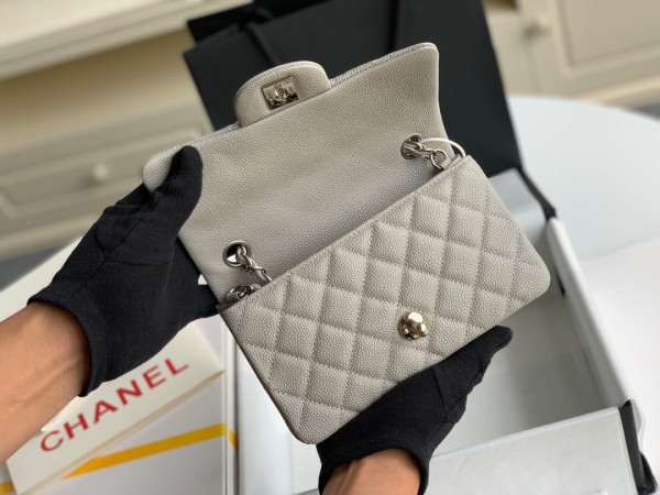 CL FLAP BAG 20CM