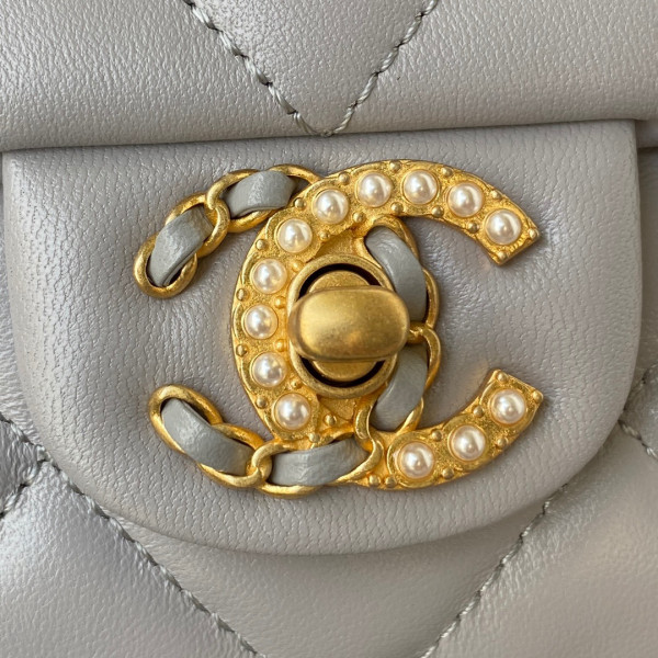CL FLAP BAG
