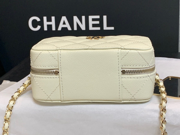 CL VANITY CASE