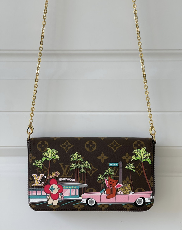 l**is V*t*n fÉlicie pochette