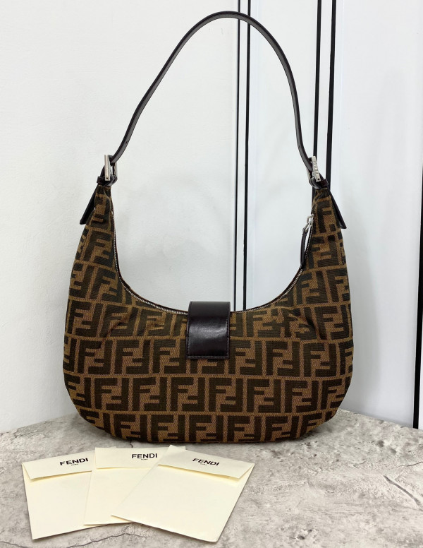 F**di vintage bag