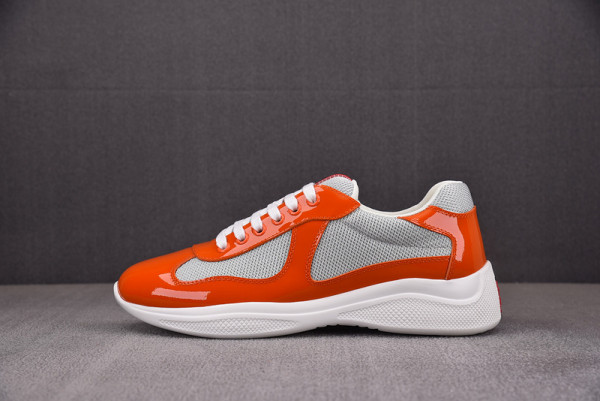 Pra*a sneaker