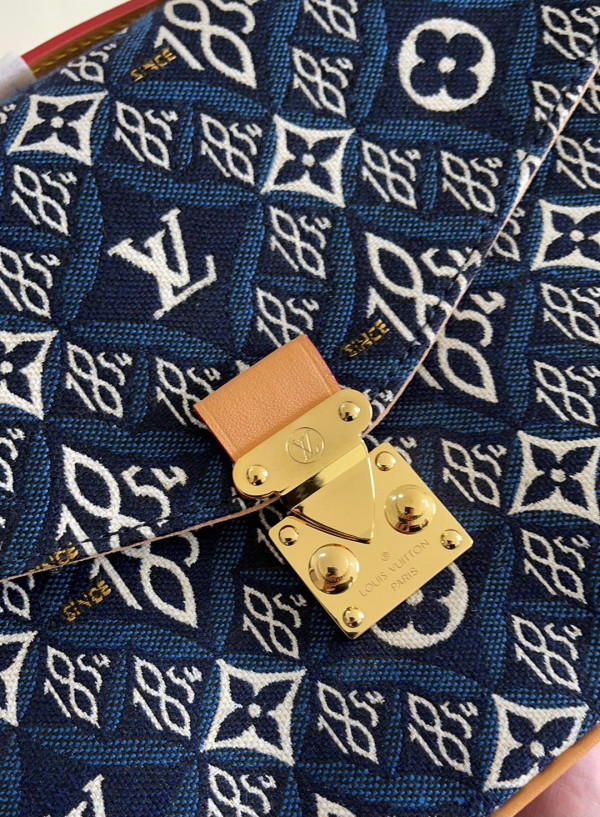 l**is V*t*n since 1854 pochette mÉtis