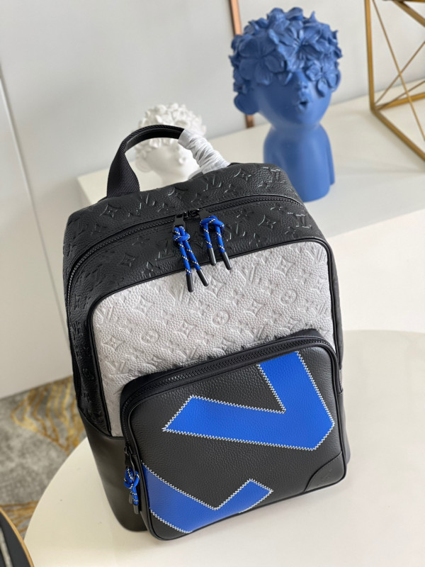 l**is V*t*n dean backpack