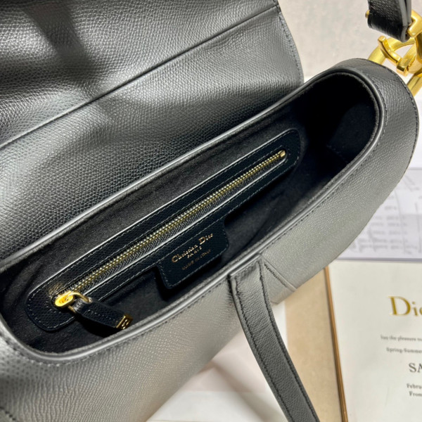 D*or saddle bag with strap