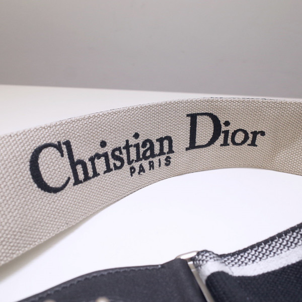 D*or strap