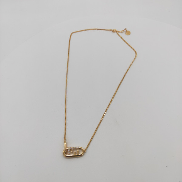 F**di o’lock necklace