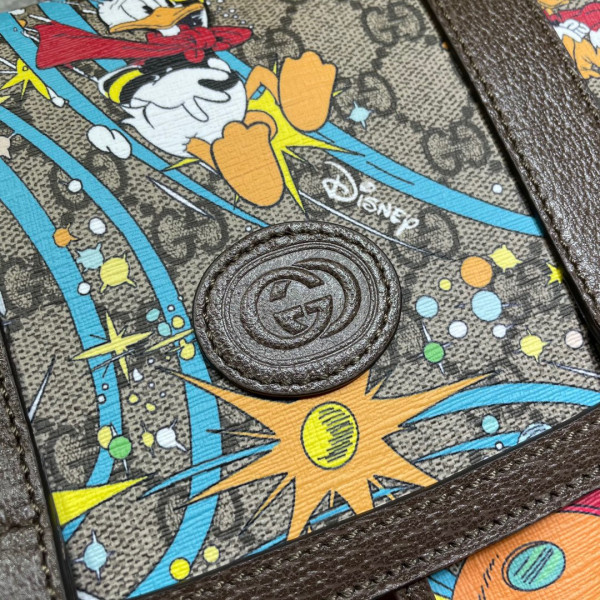 disney x G*u*i donald duck medium backpack