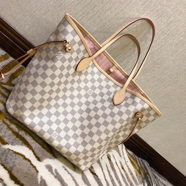 l**is V*t*n neverfull mm