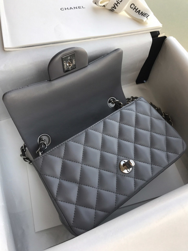 CL FLAP BAG