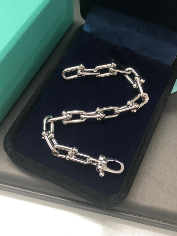 T*f*ny bracelet