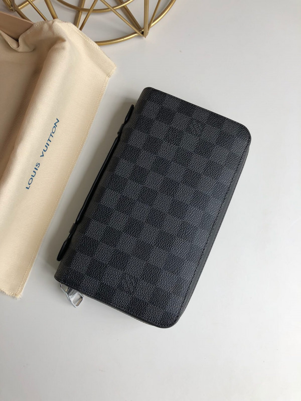 l**is V*t*n zippy xl wallet