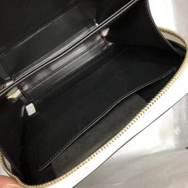 CL VANITY CASE