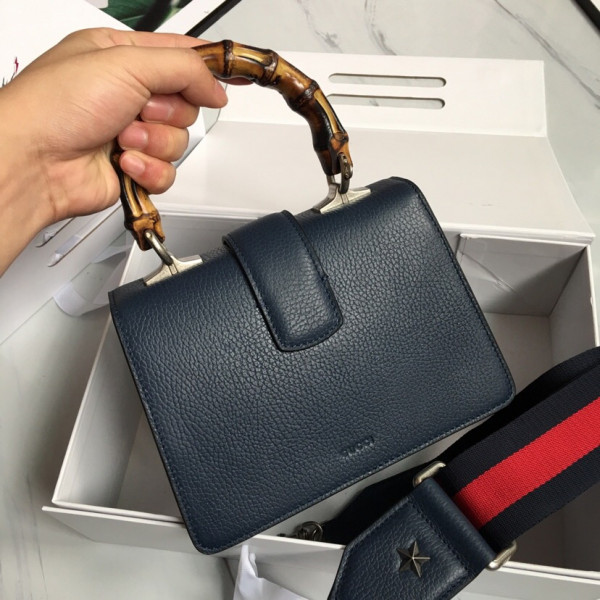G*u*i bamboo bag