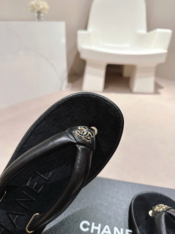 CL SANDALS