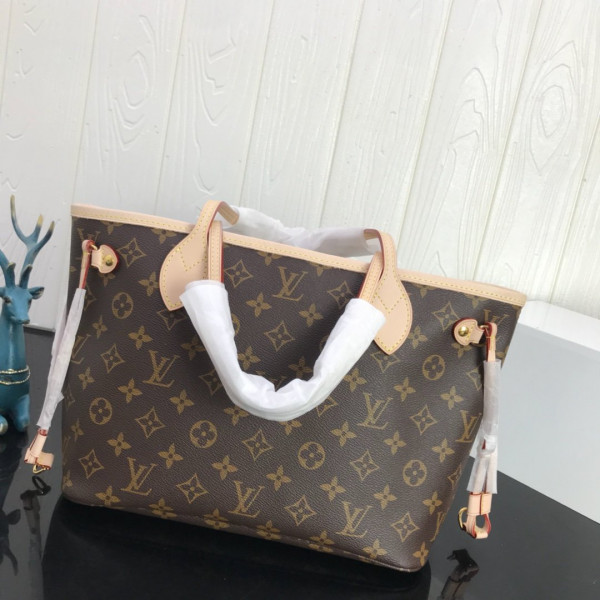 l**is V*t*n neverfull pm