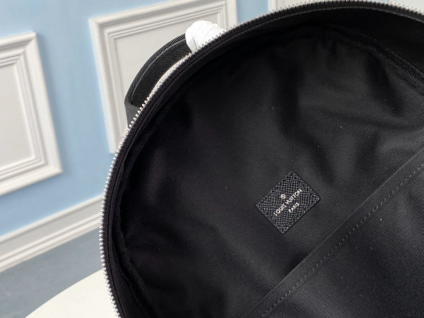 l**is V*t*n alex backpack
