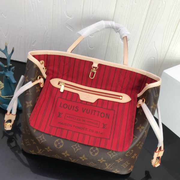 l**is V*t*n neverfull pm